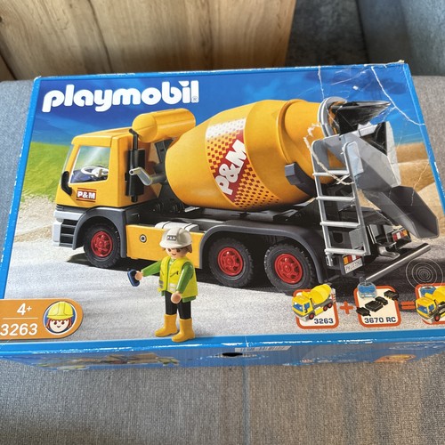 Playmobil