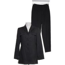 Berri Sport Couture, Anzug