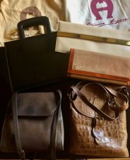 5 Damen-Handtaschen Vintage, Leder. Sehr guter Zustand