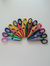 Bastelscheren Set: Motivschere Konturenschere (verschiedene Muster)