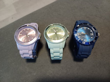 s.Oliver Silikon-Armbanduhren