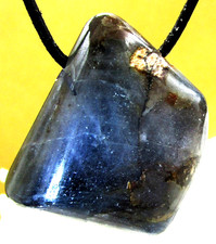 SAPHIR XL Trommelstein gebohrt