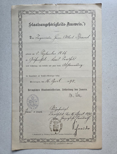 Staatsangehörigkeits-Ausweis