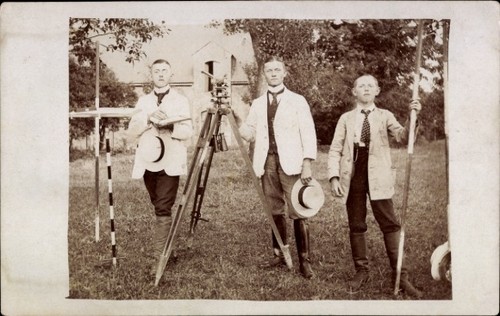 Foto landvermesser mit - ak,