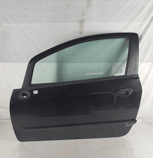 51846217 Alte Tür. Links FIAT