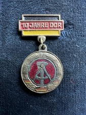 Abzeichen / Anstecker DDR - 10  Jahre DDR , Jahrestag der DDR