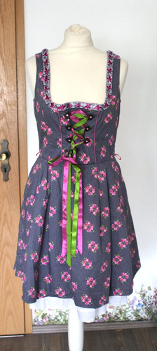 Landhaus dreams dirndl - dreams,