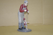 Puppenspieler mit  Figur