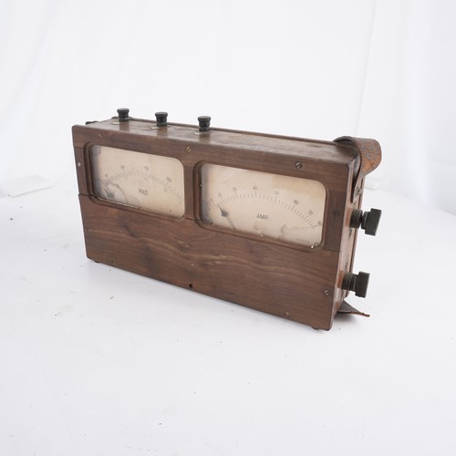 Altes meßgerät voltmeter - altes,