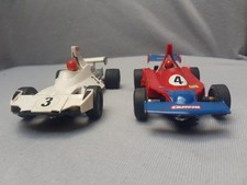 Carrera Universal  Rennbahn  Brabham / Ferrari / gut erhalten