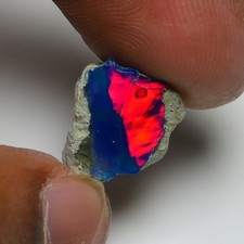 Glatter blauer Opal grob 7,45