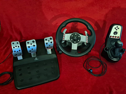 Logitech g27 racing wheel - logitech,