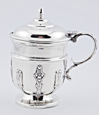 EIN EDLER ANTIKER MASSIVER