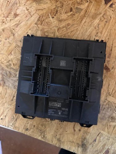 Skoda rapid 2015 - (nh),