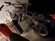 KTM Bora 50/80 Rahmen (2 Stück) mit Teilen und einem Sachs 80 SA-Motor