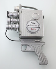 Analoge Nizo Heliomatic 8 Trifo Filmkamera von 1959 mit 3 Objektiven
