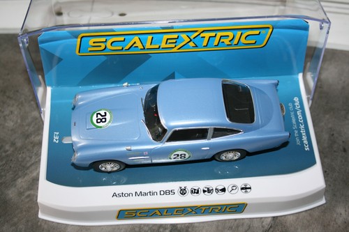 Scalextric c4599 aston martin - scalextric,