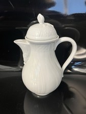 Hutschenreuther Dresden weiß Kaffeekanne Mokkakanne Kanne aus Porzellan H 19 cm