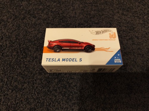 Hotwheels tesla model - tesla, s