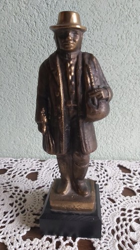 Schöne bronze figur mann - mann, mit