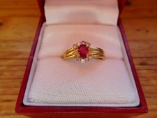 sehr schöner Ring mit Rubin