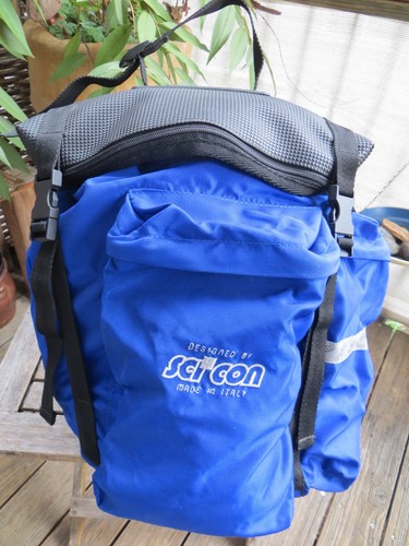 Sci con pannier - bag,, bike