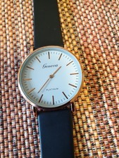 Damen/Herren Armbanduhr  Geneva Gehäuse goldfarben