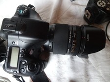 DSLR Sony Alpha 77 ,24MP ,GPS ,viel Zubehör ,Blitzlicht ,Zoom Objektiv ,Rucksack