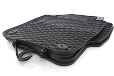 neu Gummimatten passend bei VW Polo 6R 6C Gummi Matten Geruchsneutral 4x Schwarz