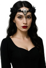 Schwarzer Blumenkranz