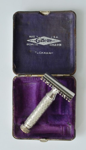 Gillette new improved tuckaway - new,