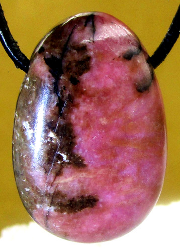 Rhodonit trommelstein - rhodonit,