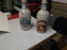 2 Steinzeug/Steingut Bierflaschen