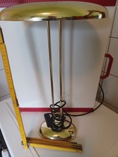 Ich biete diese Tischlampe zum Verkauf an