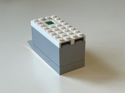 Lego powered hub 88009 - powered,