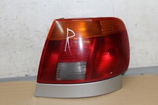 Rückleuchte Bremsleuchte Rechts 8D0945096 Audi A4 B5 Bj,1995 Limousine
