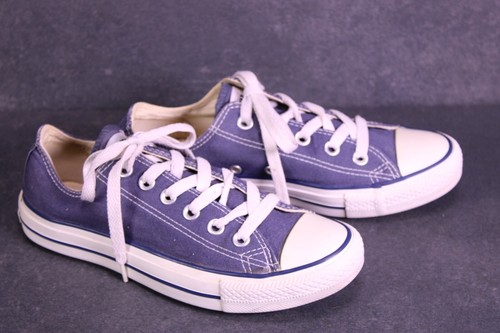 Converse sneaker chucks all - chucks,