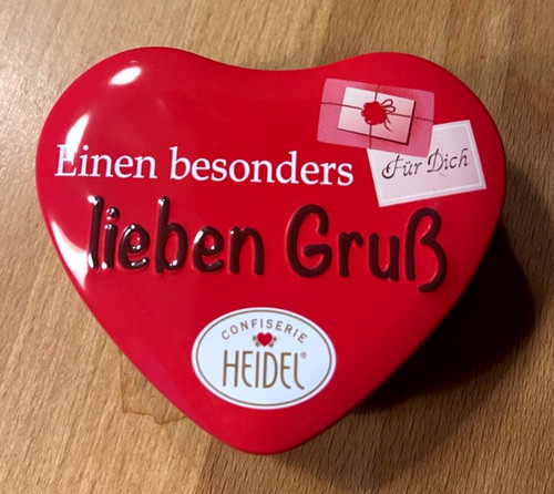 Rote herz blechdose einen - -,