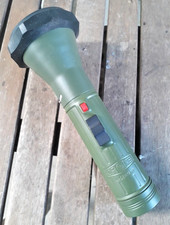 1 x W - Germany Bundeswehr Armee Soldat alte Taschenlampe Retro Licht Autolampe