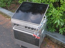 Whirlpool Backofen Model AKP