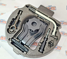 Original Audi A7 A6 4G Bordwerkzeug Reserveradhalter Radschlüssel Abschleppöse