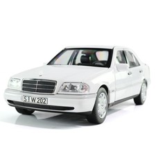 1:18 Modellauto C 200 W202