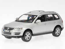 VW Touareg 2008 silber