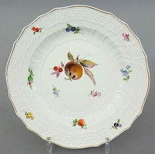 (MT098) Meissen Teller, buntes Obst Dekor, Neubrandenstein Relief, D= 24,2 cm