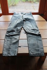 Sehr gute alte schwarze