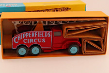CORGI TOYS * CHIPPERFIELDS *