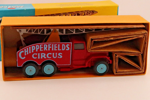 Corgi toys chipperfields - toys, *
