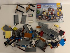 LEGO CREATOR: Stadthaus mit