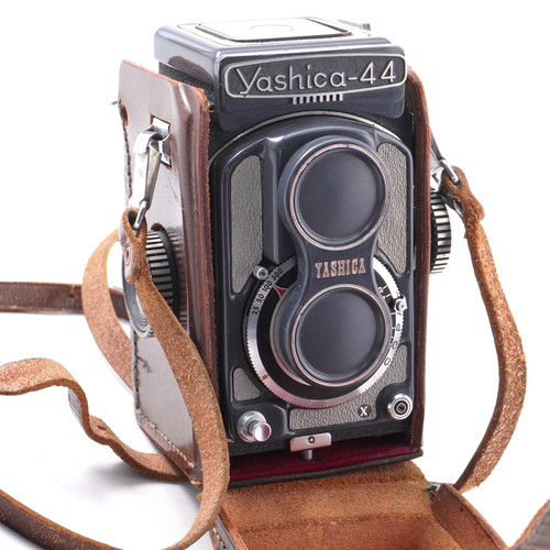 Yashica kamera grau mit - yashica-44,