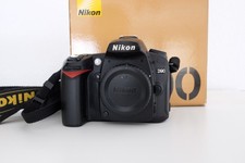 Nikon D90